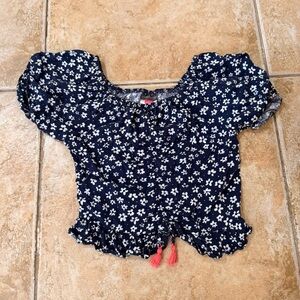 Vince Camuto 8 Girl Off the Shoulder Crop Top